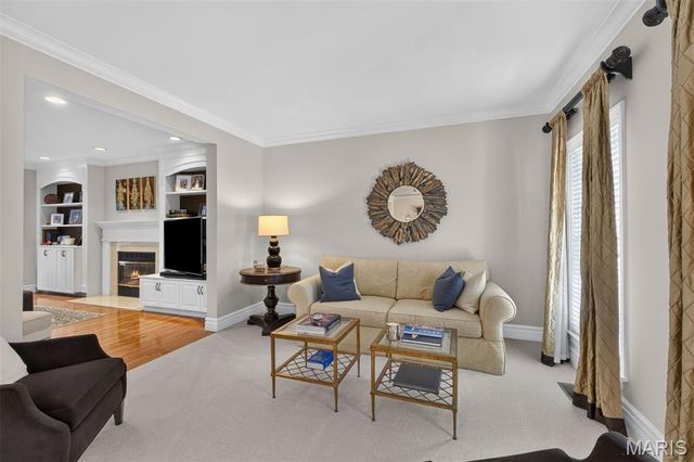 14748 Thornhill Terrace Drive, Chesterfield, MO 63017