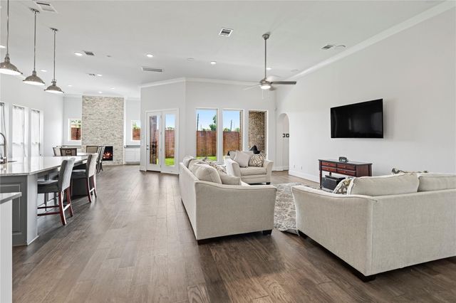 5907 Carrada Falls Court, Sugar Land, TX 77479