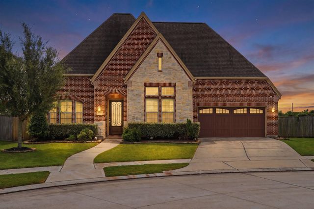 5907 Carrada Falls Court, Sugar Land, TX 77479
