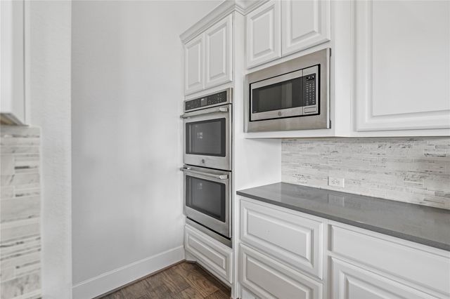 5907 Carrada Falls Court, Sugar Land, TX 77479