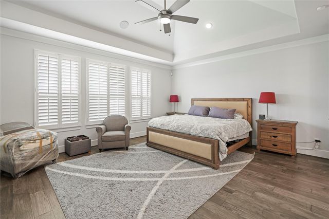 5907 Carrada Falls Court, Sugar Land, TX 77479