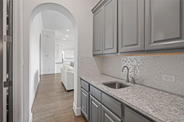 5907 Carrada Falls Court, Sugar Land, TX 77479