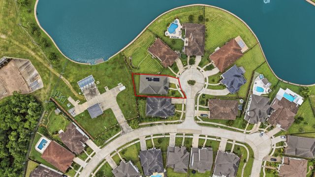 5907 Carrada Falls Court, Sugar Land, TX 77479