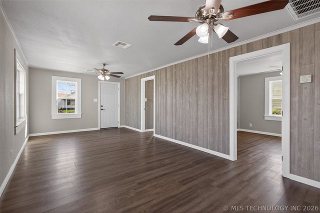 514 S Vann Street, Pryor, OK 74361