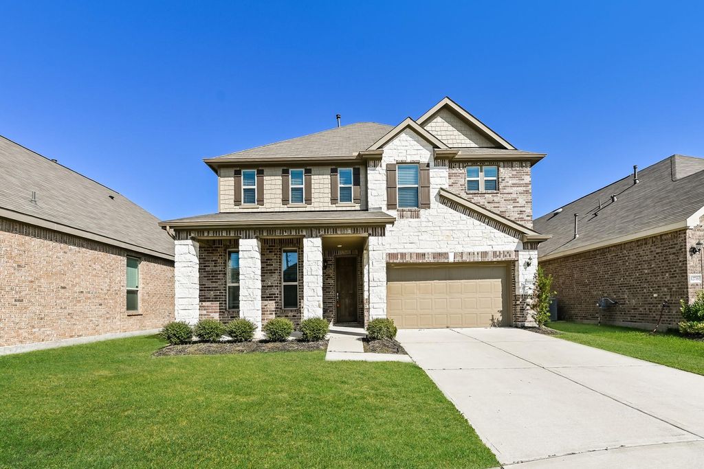 12731 Arcola Valley Court, Houston, TX 77044