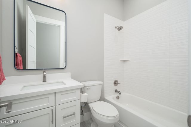 1531 W Rhea Road, San Tan Valley, AZ 85144