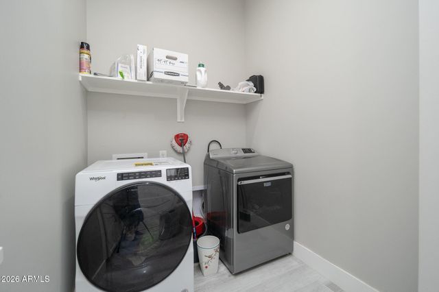 1531 W Rhea Road, San Tan Valley, AZ 85144