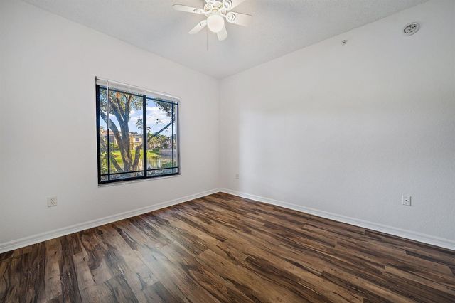 2725 Anzio Court 107, Palm Beach Gardens, FL 33410
