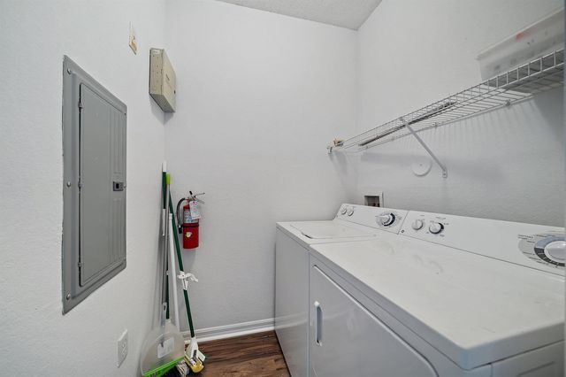 2725 Anzio Court 107, Palm Beach Gardens, FL 33410