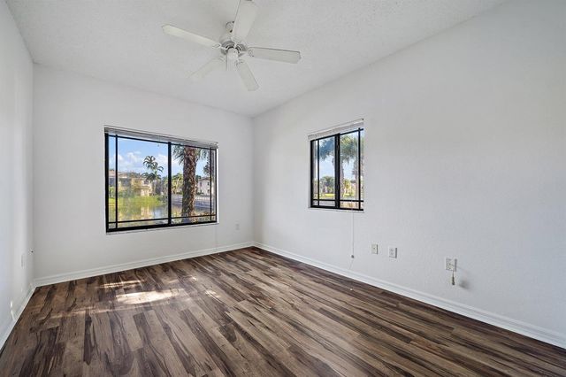 2725 Anzio Court 107, Palm Beach Gardens, FL 33410