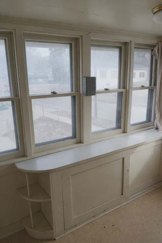 5711 SW 2nd Street, Des Moines, IA 50315