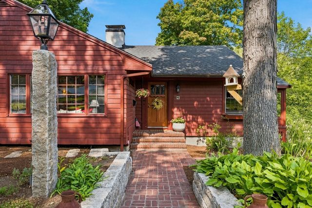 41 Brook Street, Wakefield, MA 01880