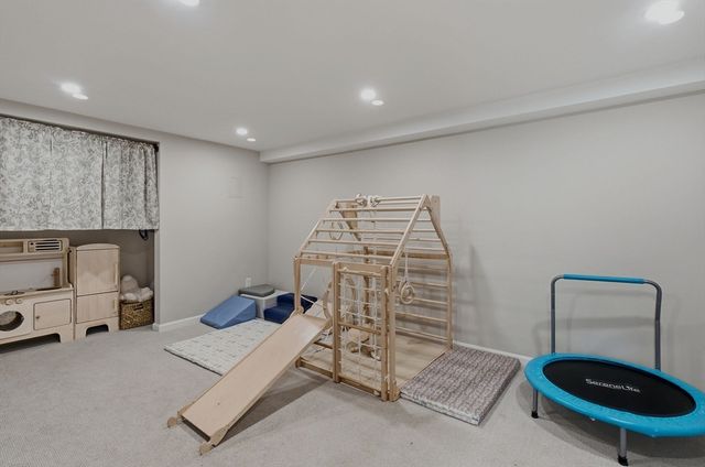 41 Brook Street, Wakefield, MA 01880
