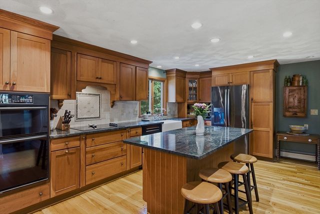 41 Brook Street, Wakefield, MA 01880