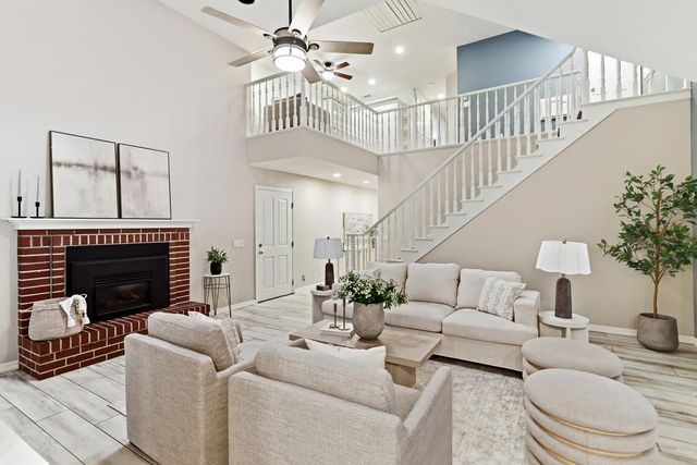 9411 Leal Ct, Elk Grove, CA 95758