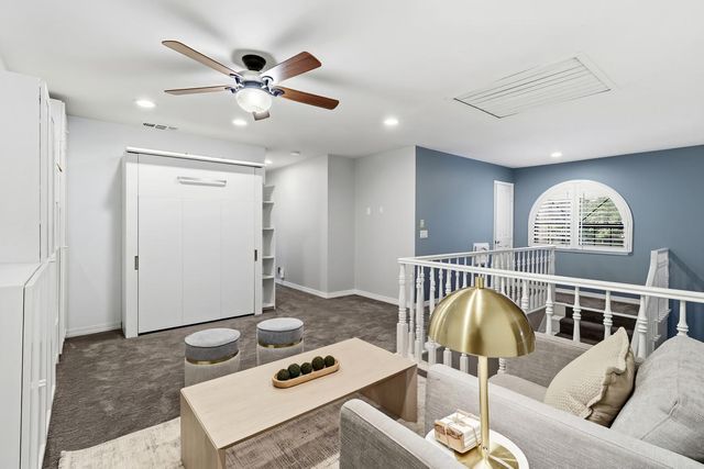 9411 Leal Ct, Elk Grove, CA 95758