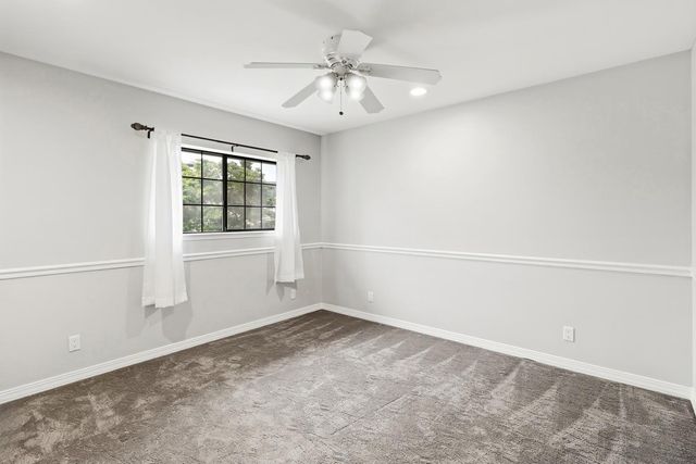 9411 Leal Ct, Elk Grove, CA 95758