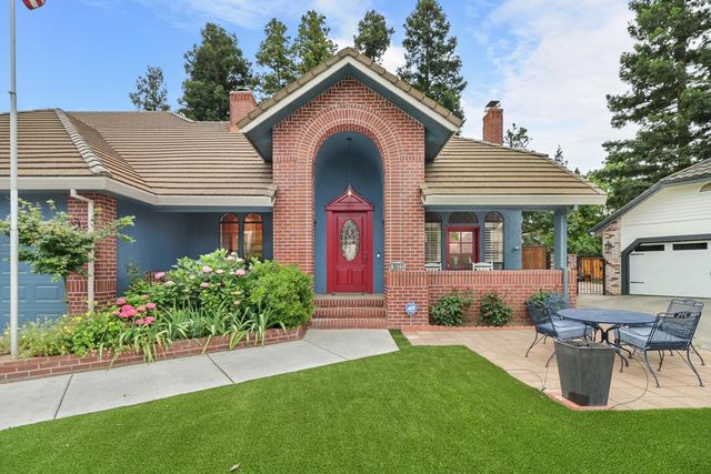 9411 Leal Ct, Elk Grove, CA 95758