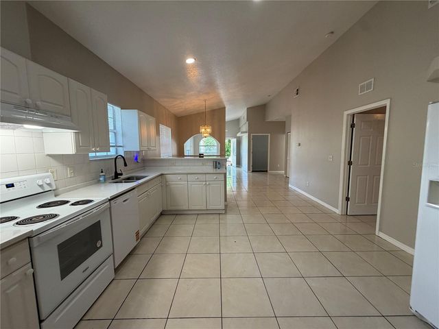 3467 51ST AVENUE N, St Petersburg, FL 33713