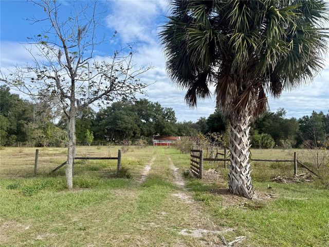 23915 NE STATE RD 26, Melrose, FL 32666