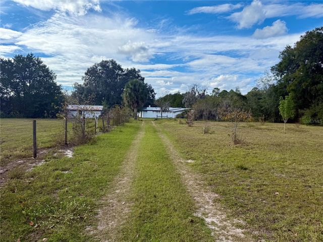 23915 NE STATE RD 26, Melrose, FL 32666