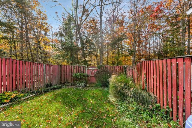 2552 FERNWOOD CT, Waldorf, MD 20601