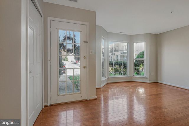 2552 FERNWOOD CT, Waldorf, MD 20601