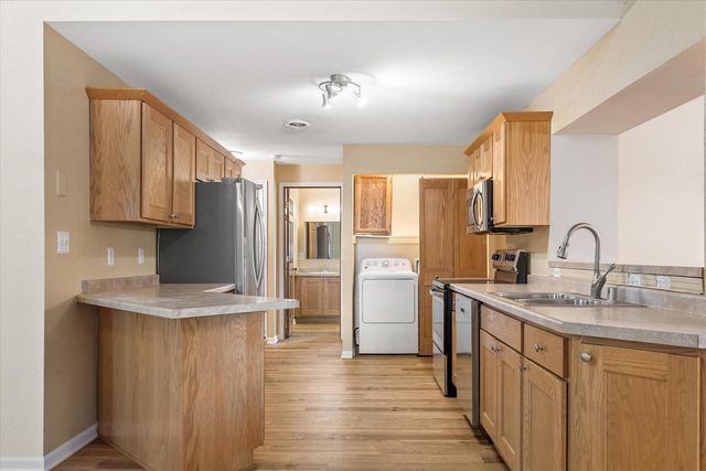 7118 N Lannon ROAD, Lannon, WI 53046
