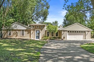 7118 N Lannon ROAD, Lannon, WI 53046