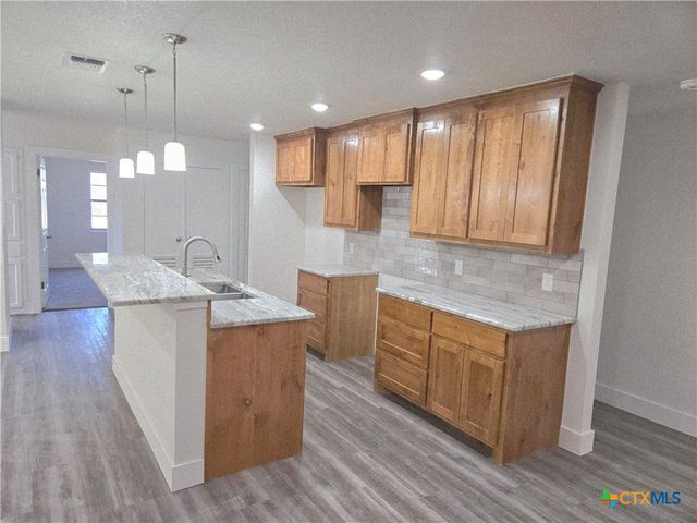 132 County Road 4765, Kempner, TX 76539