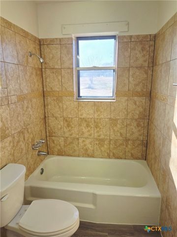 132 County Road 4765, Kempner, TX 76539