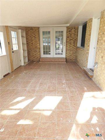 132 County Road 4765, Kempner, TX 76539