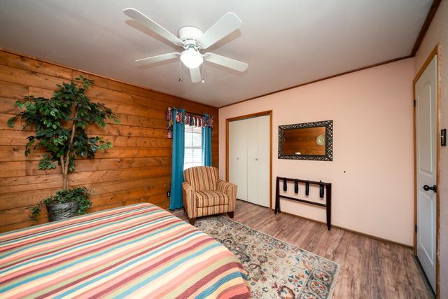 1015 Marshall Leigh Road, Marshall, TX 75672