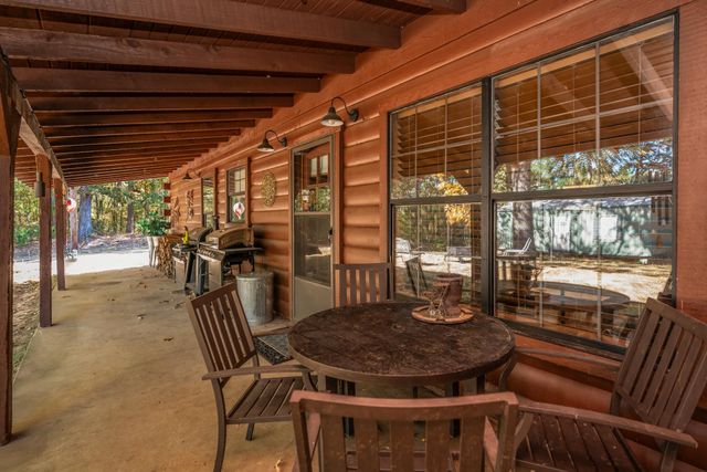 1015 Marshall Leigh Road, Marshall, TX 75672