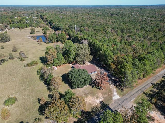 1015 Marshall Leigh Road, Marshall, TX 75672