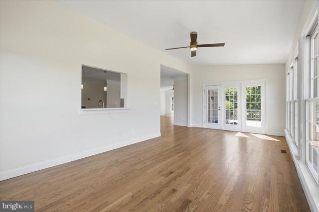 3454 VIRGINIA OAKS DR, Oakton, VA 22124
