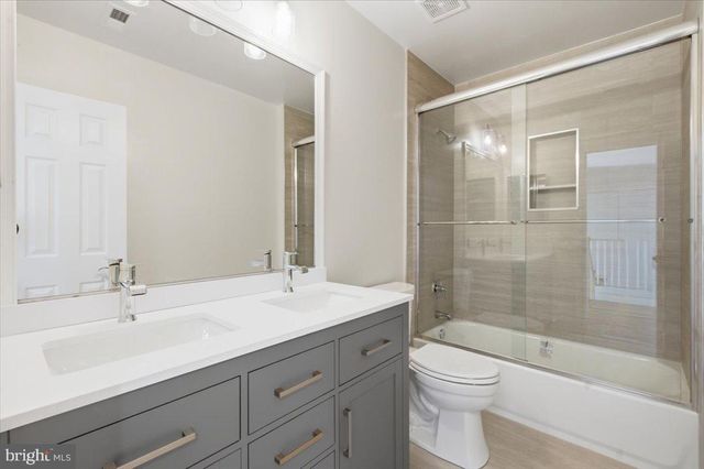 3454 VIRGINIA OAKS DR, Oakton, VA 22124