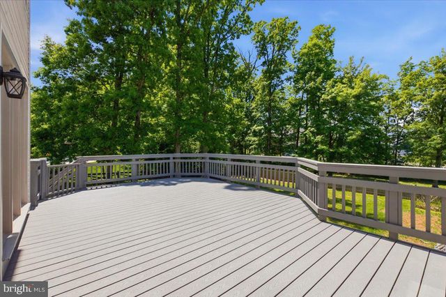 3454 VIRGINIA OAKS DR, Oakton, VA 22124