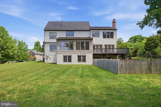 3454 VIRGINIA OAKS DR, Oakton, VA 22124