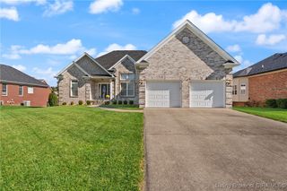 2883 Sandalwood Drive, New Albany, IN 47150