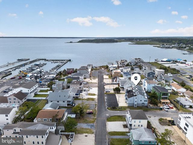 109-D READ AVE, Dewey Beach, DE 19971