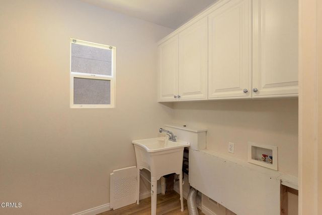 326 Lakeview Court, Oxnard, CA 93036