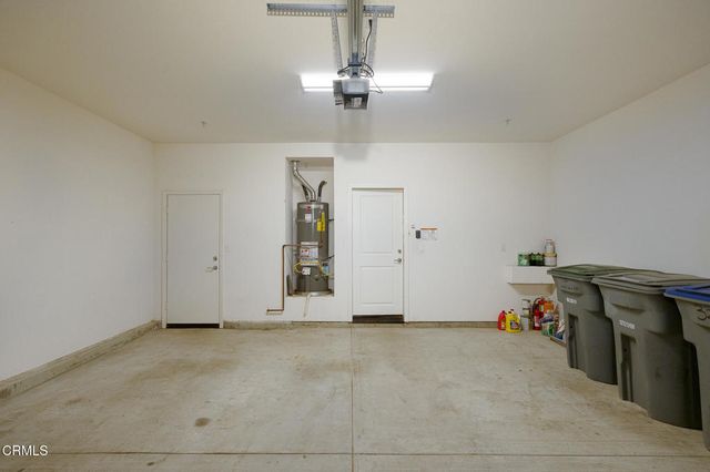 326 Lakeview Court, Oxnard, CA 93036