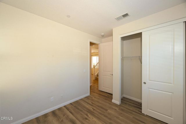 326 Lakeview Court, Oxnard, CA 93036