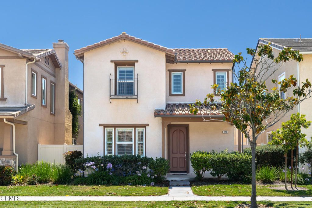326 Lakeview Court, Oxnard, CA 93036