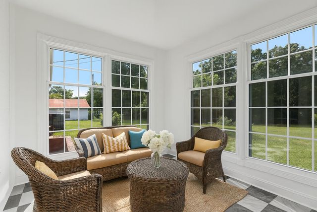 40 Edwards Road, Irvine, KY 40336