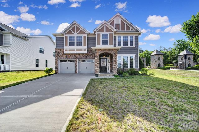 3322 Helmsley Court, Concord, NC 28027