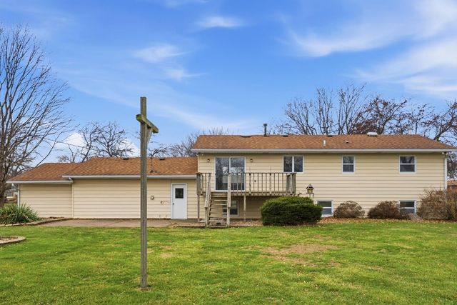 314 Wilshire Drive, Colona, IL 61241