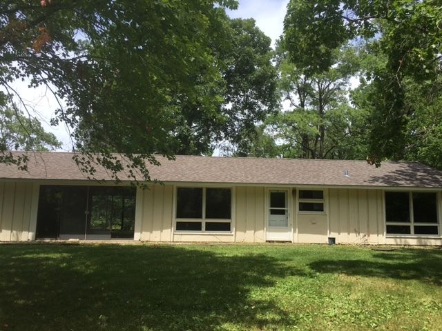 435 Signal Hill Road, North Barrington, IL 60010