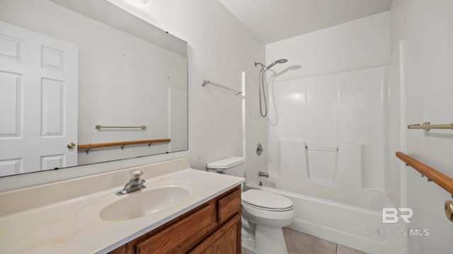 522 W Amanda Avenue, Foley, AL 36535